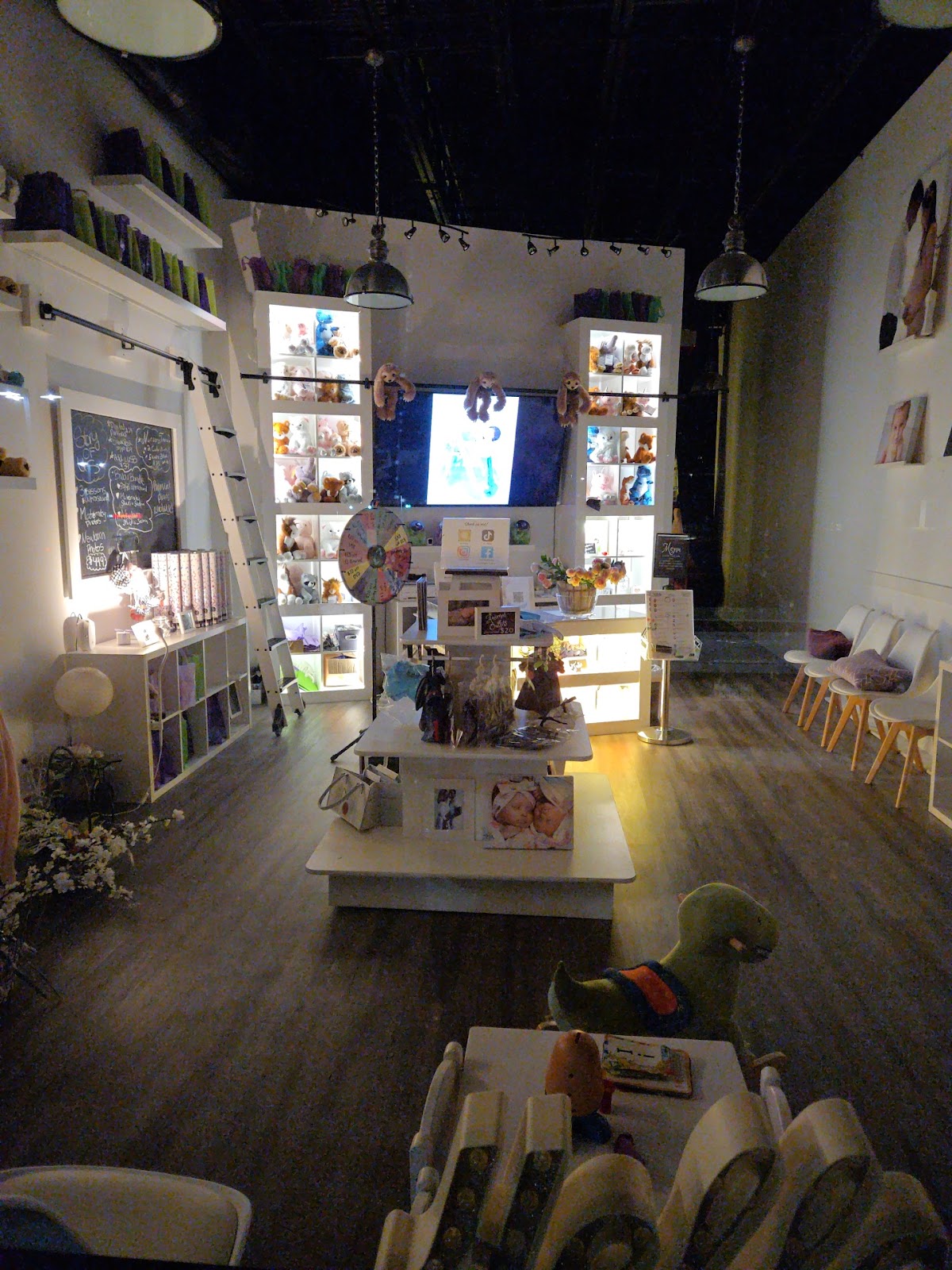 Gallery image 10
